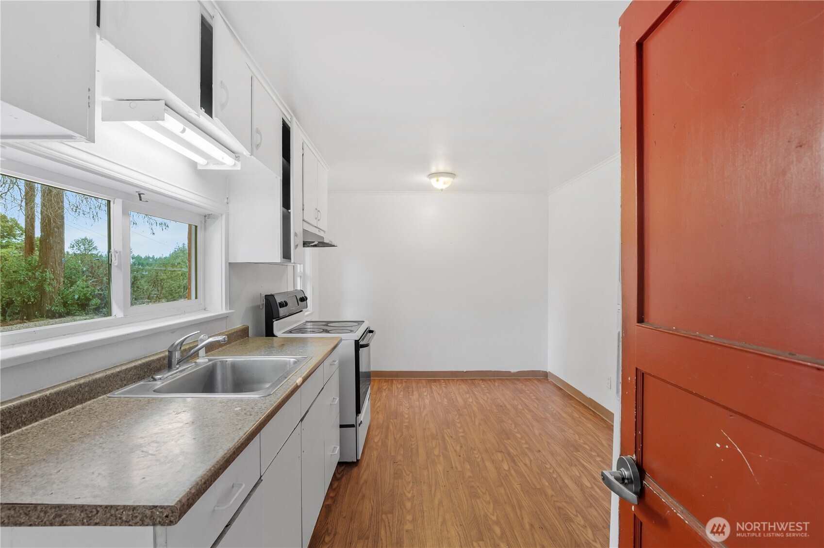 2409 Bickford Avenue