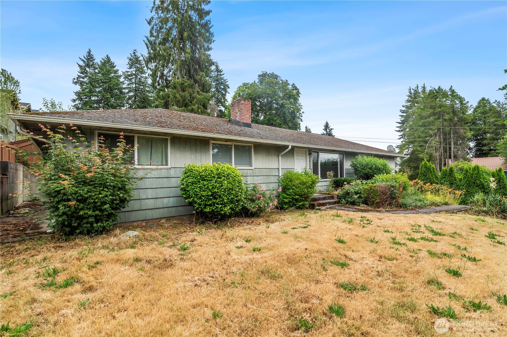 2409 Bickford Avenue