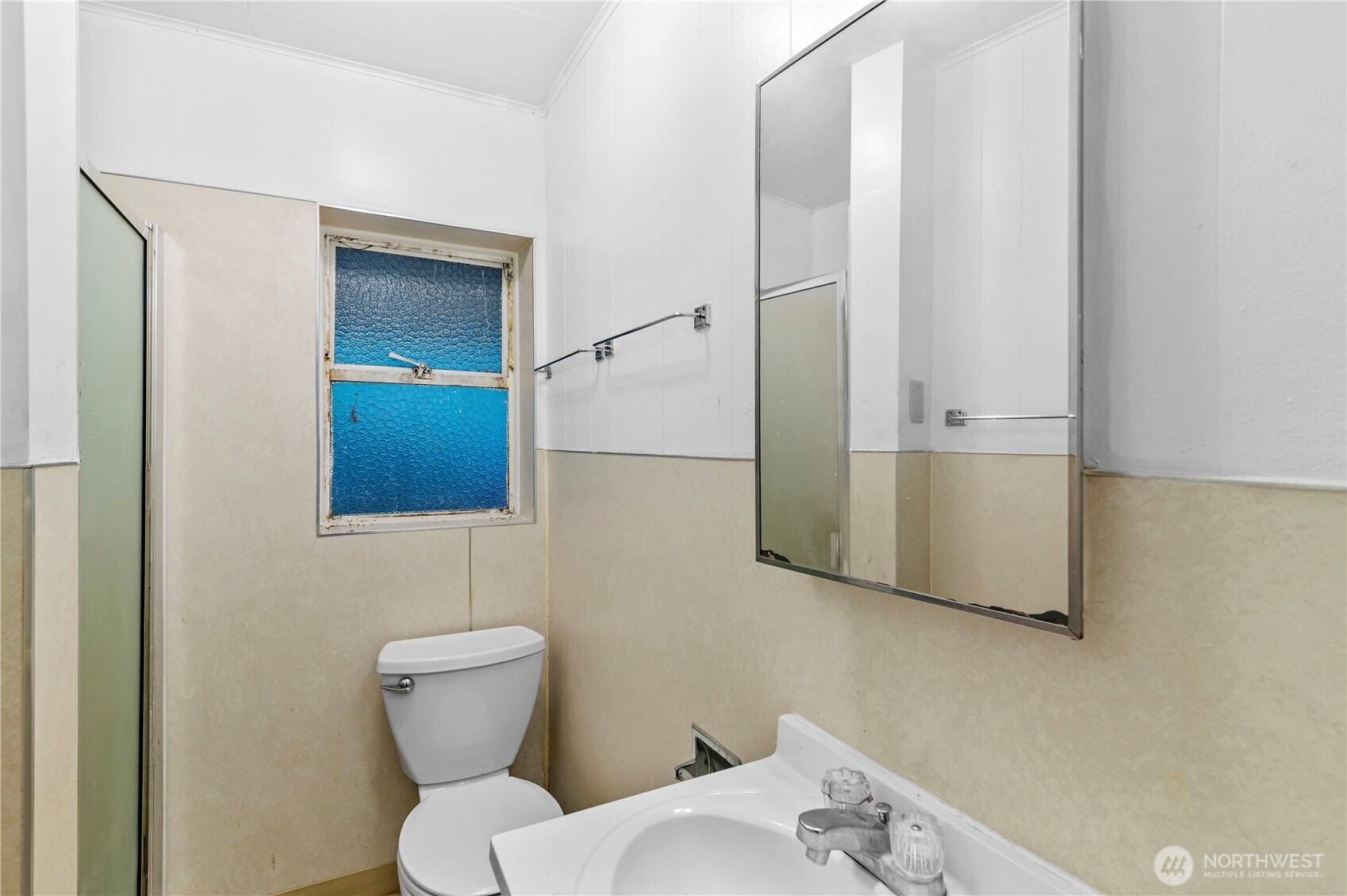 2409 Bickford Avenue