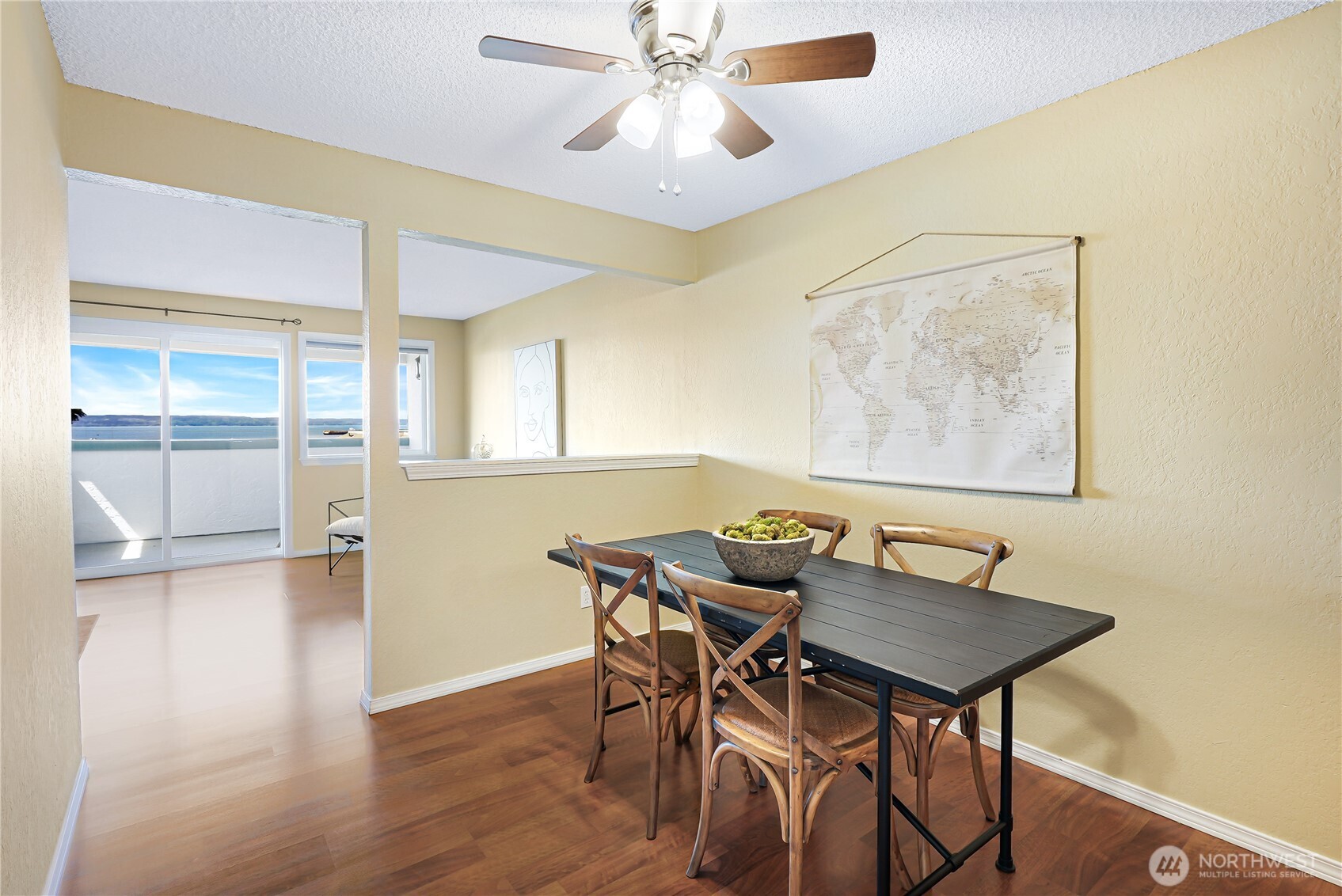 2423 Grand Avenue Unit: 5
