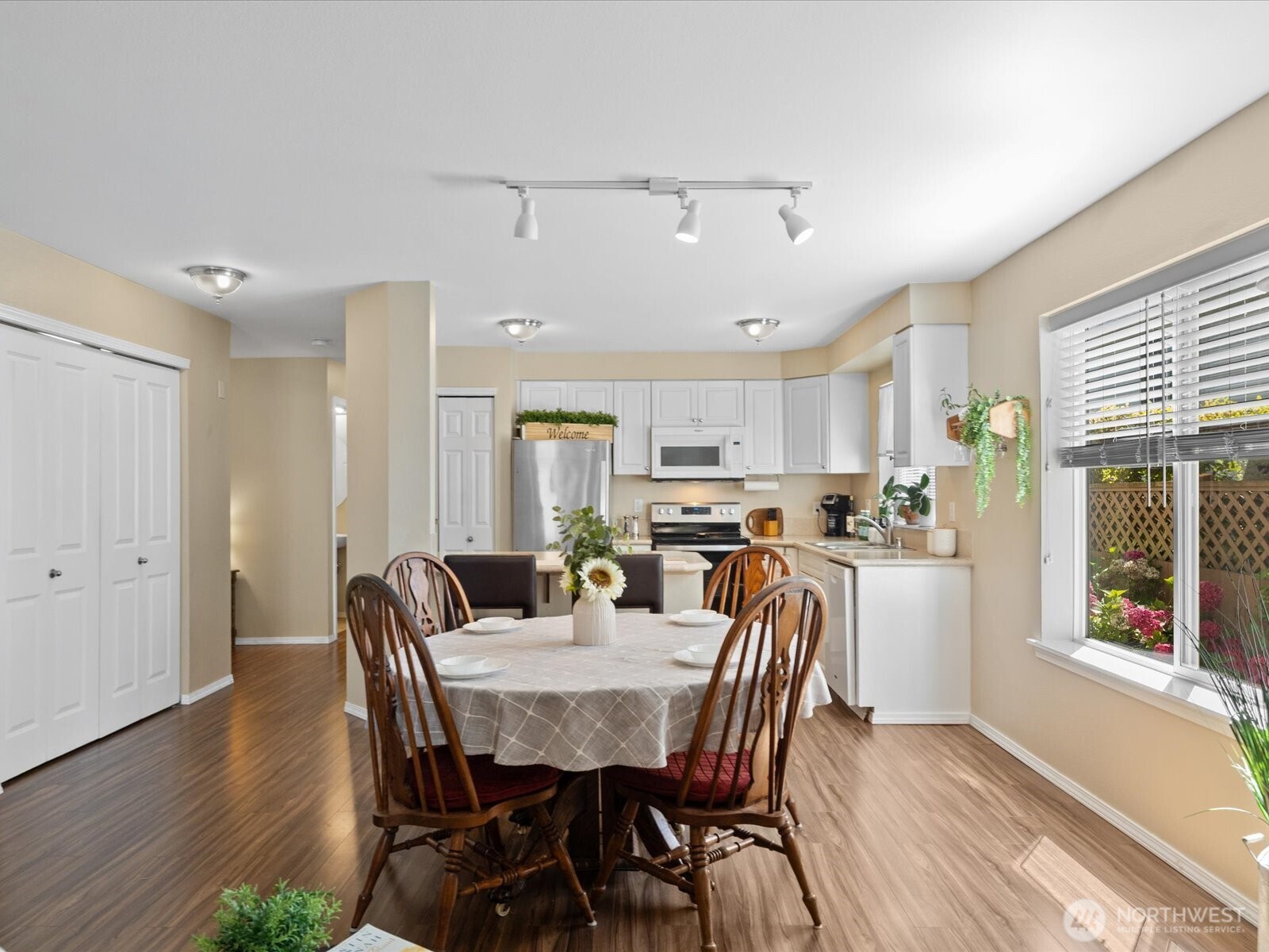 821 114th Street SW Unit: V101