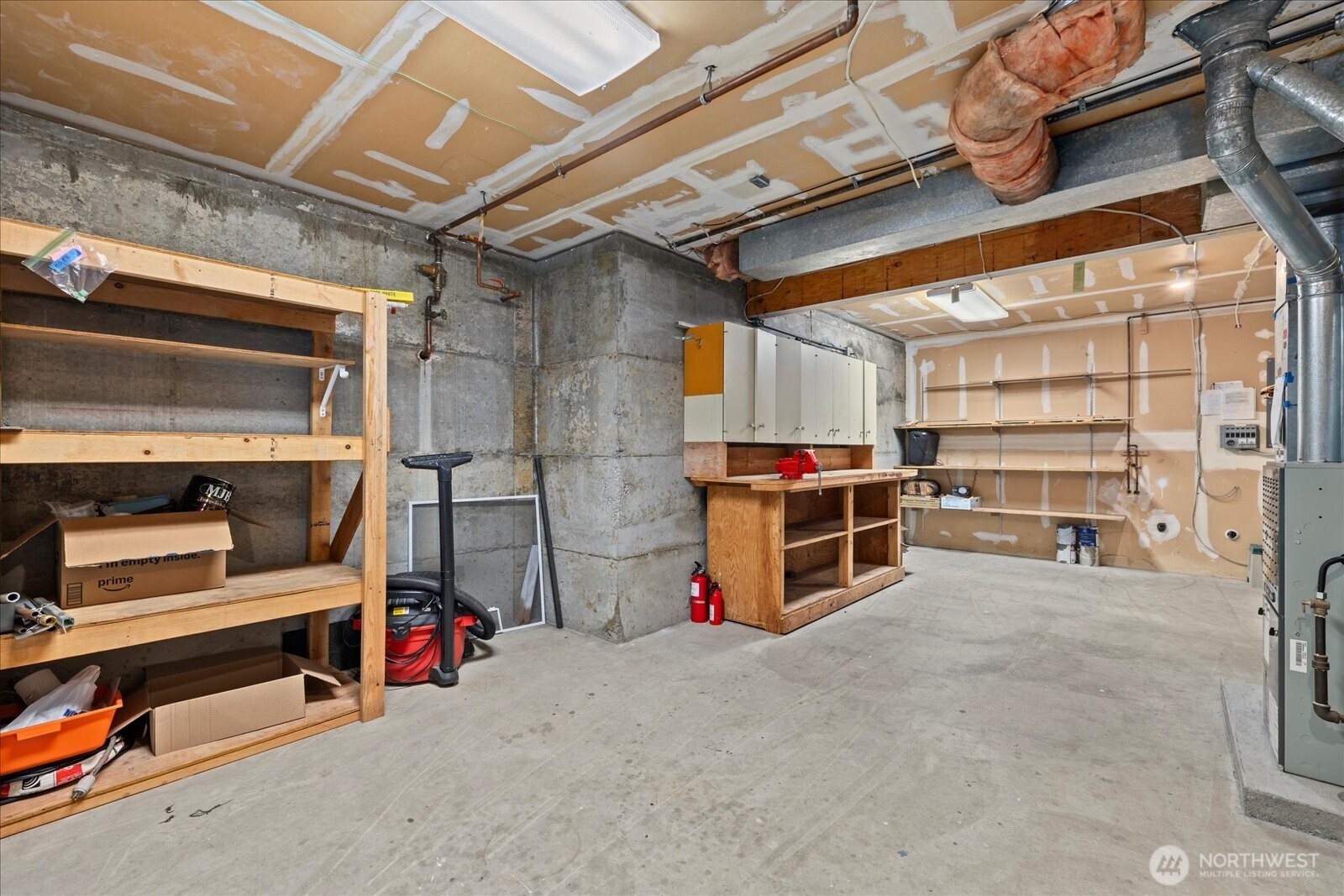 7104 NE 118th Street