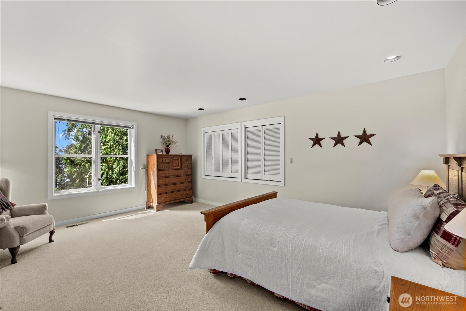 7104 NE 118th Street