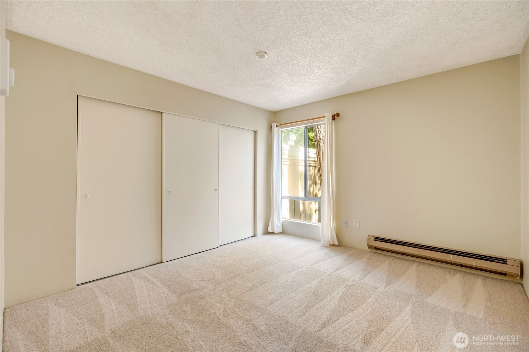 4811 180th Street SW Unit: D202