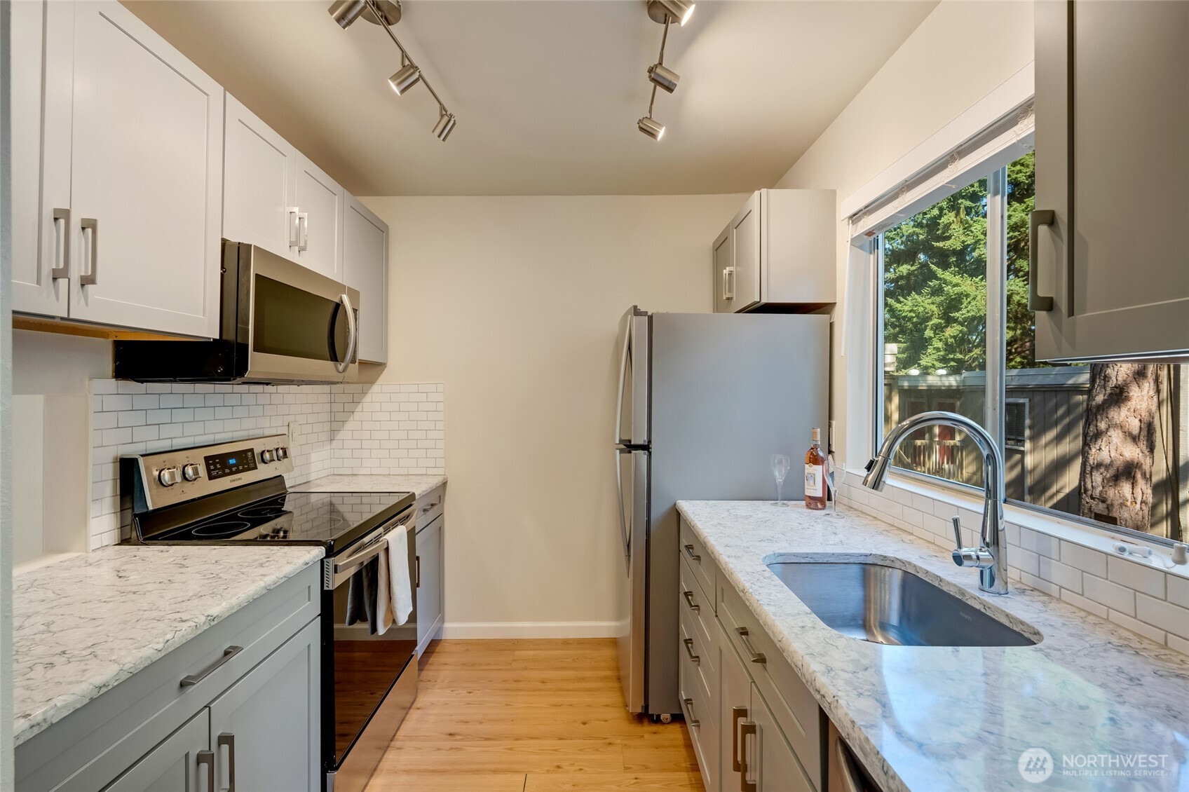 4811 180th Street SW Unit: D202