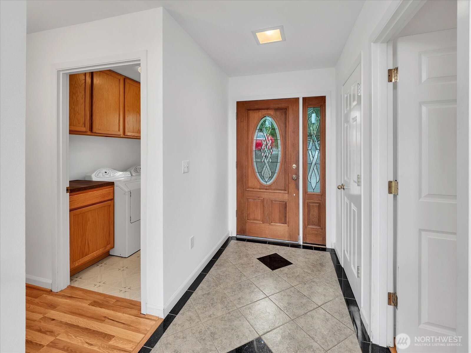 2117 256th Street NW