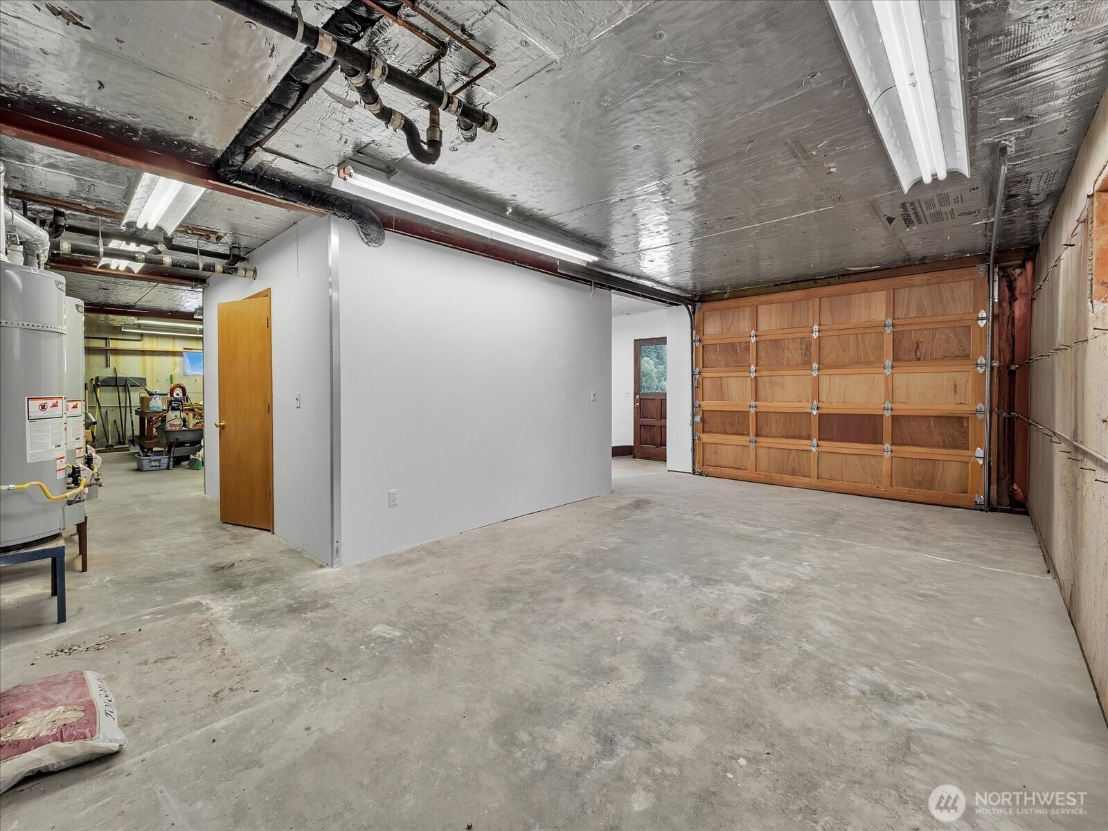 2117 256th Street NW