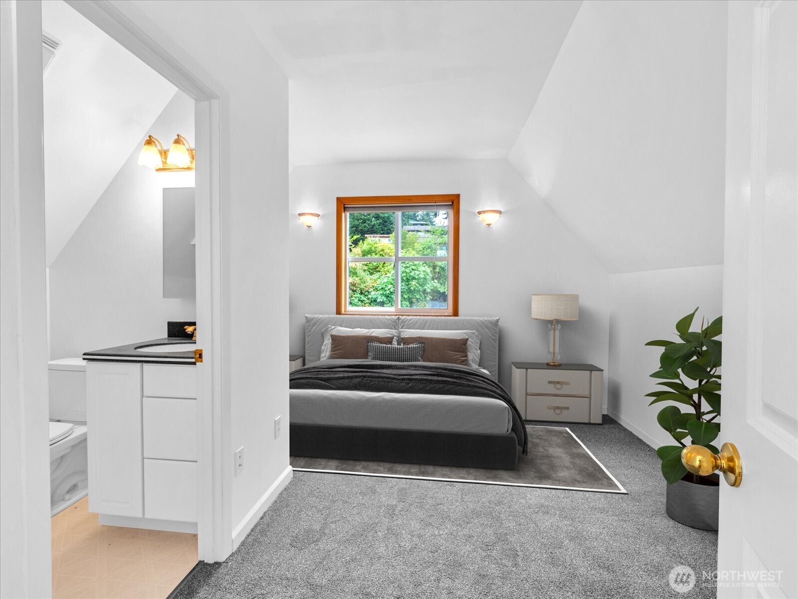 2117 256th Street NW