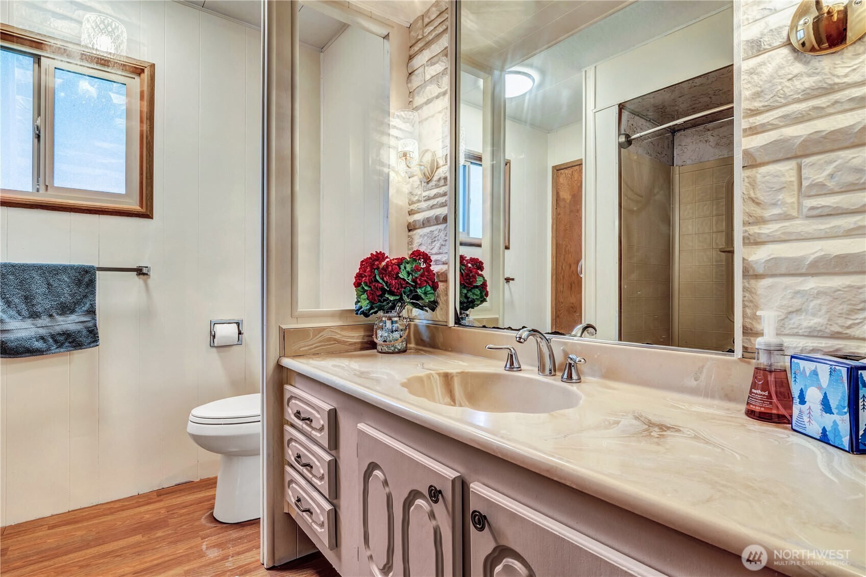 18425 NE 95th Street Unit: 110