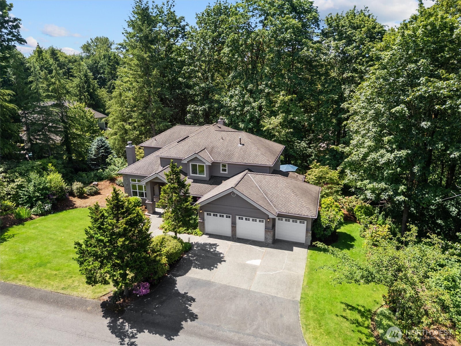 4535 251st Way NE