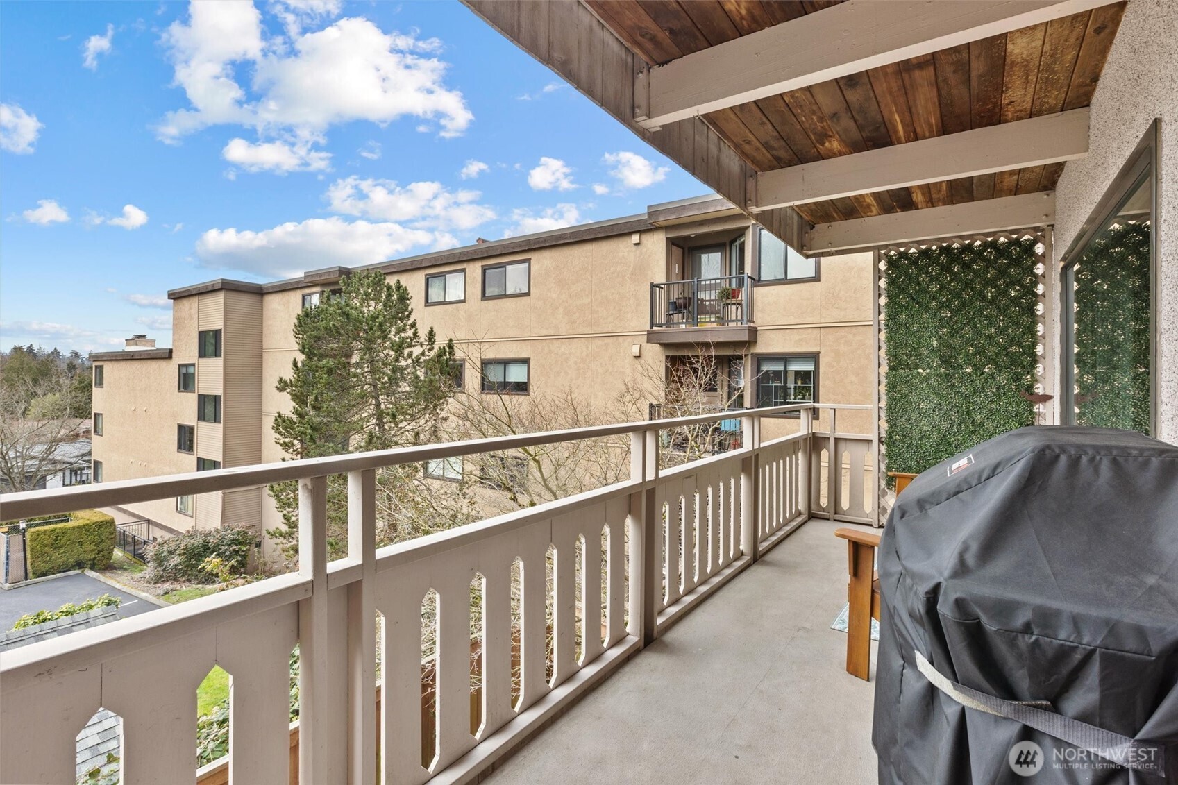 1110 5th Avenue S Unit: 204