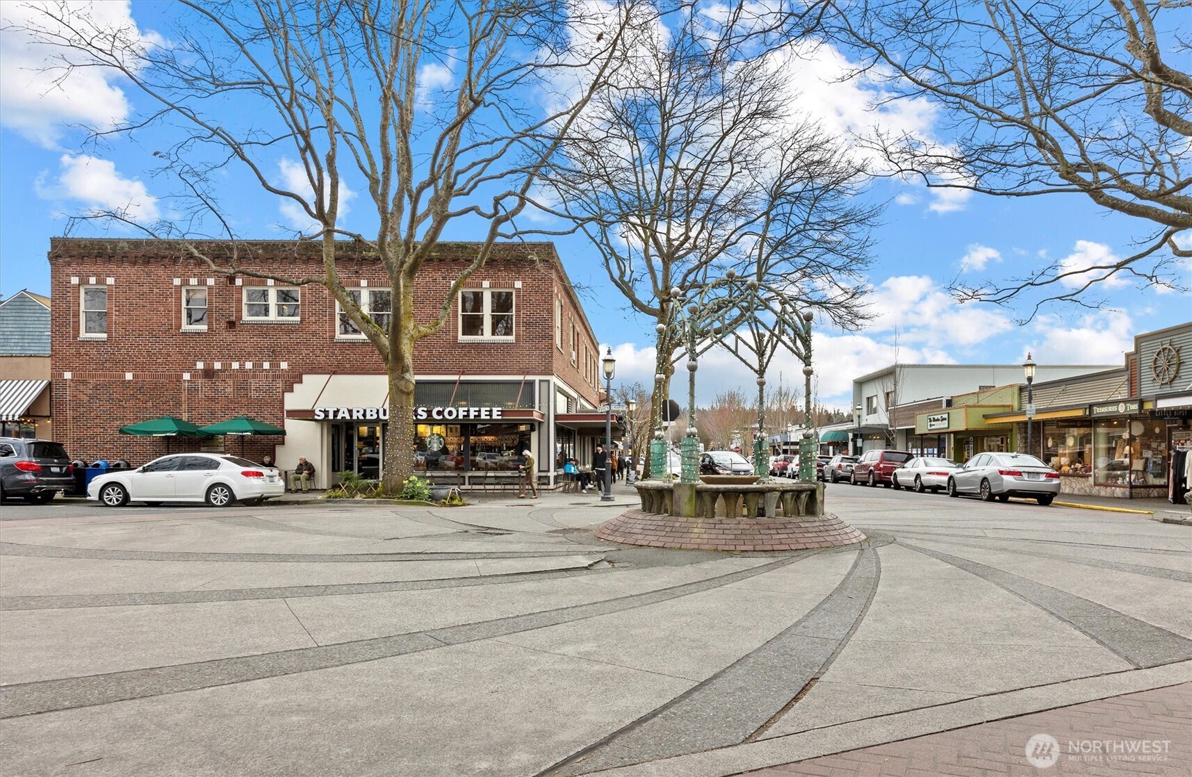 1110 5th Avenue S Unit: 204