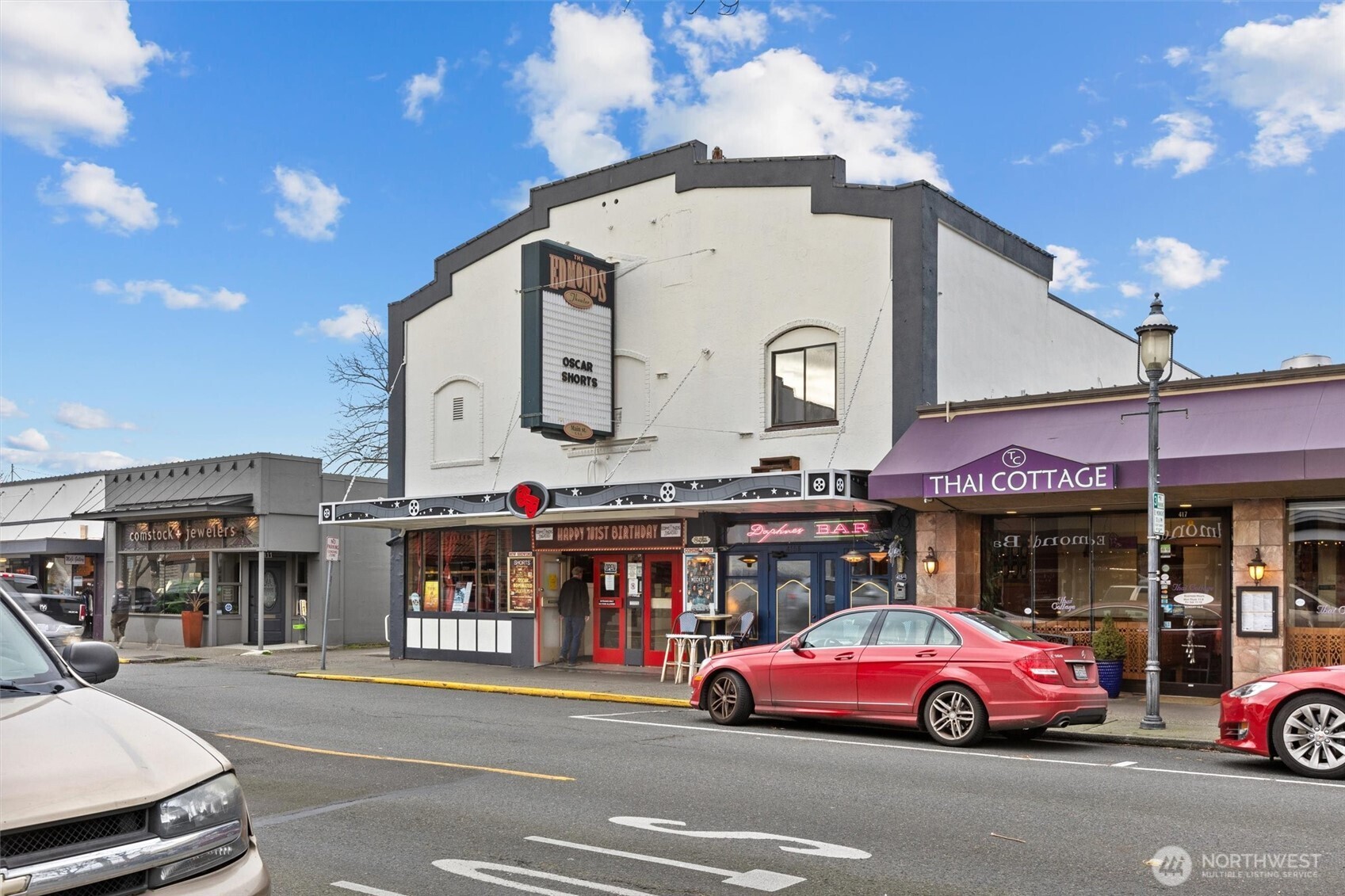 1110 5th Avenue S Unit: 204