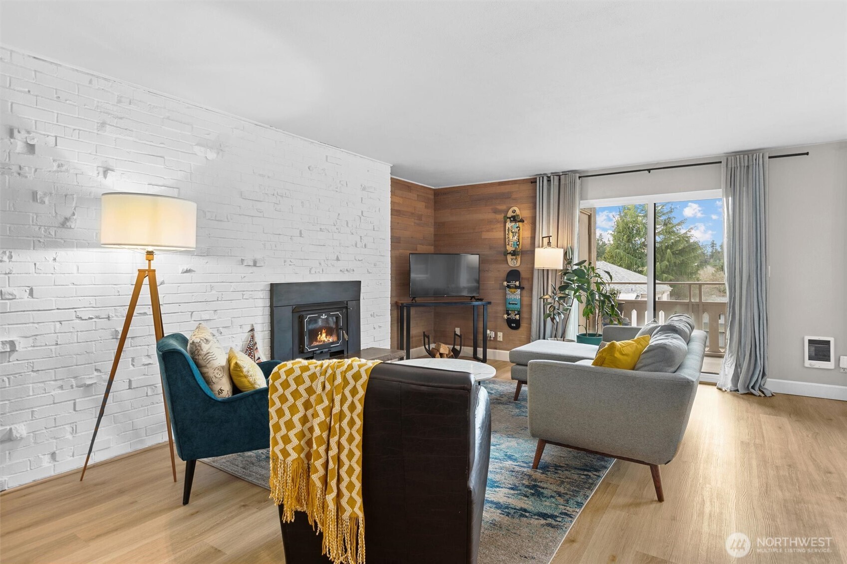 1110 5th Avenue S Unit: 204