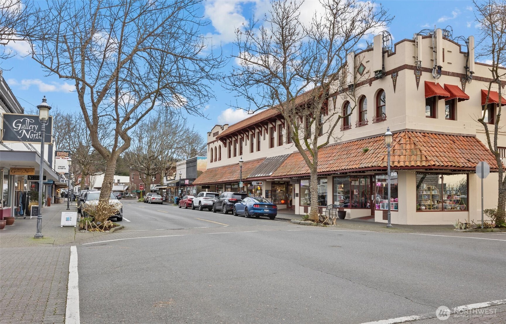 1110 5th Avenue S Unit: 204