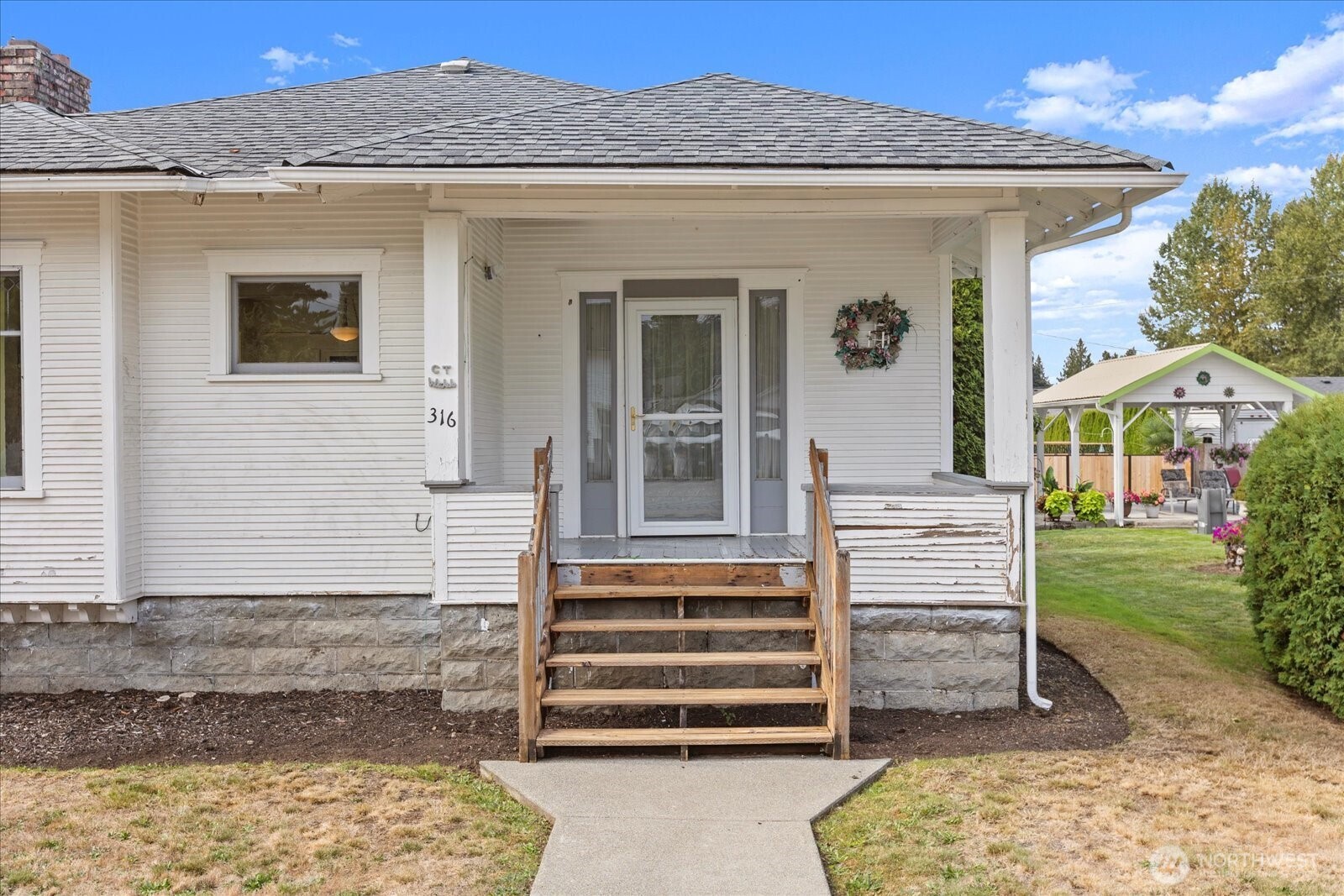 316 S Kentucky Avenue