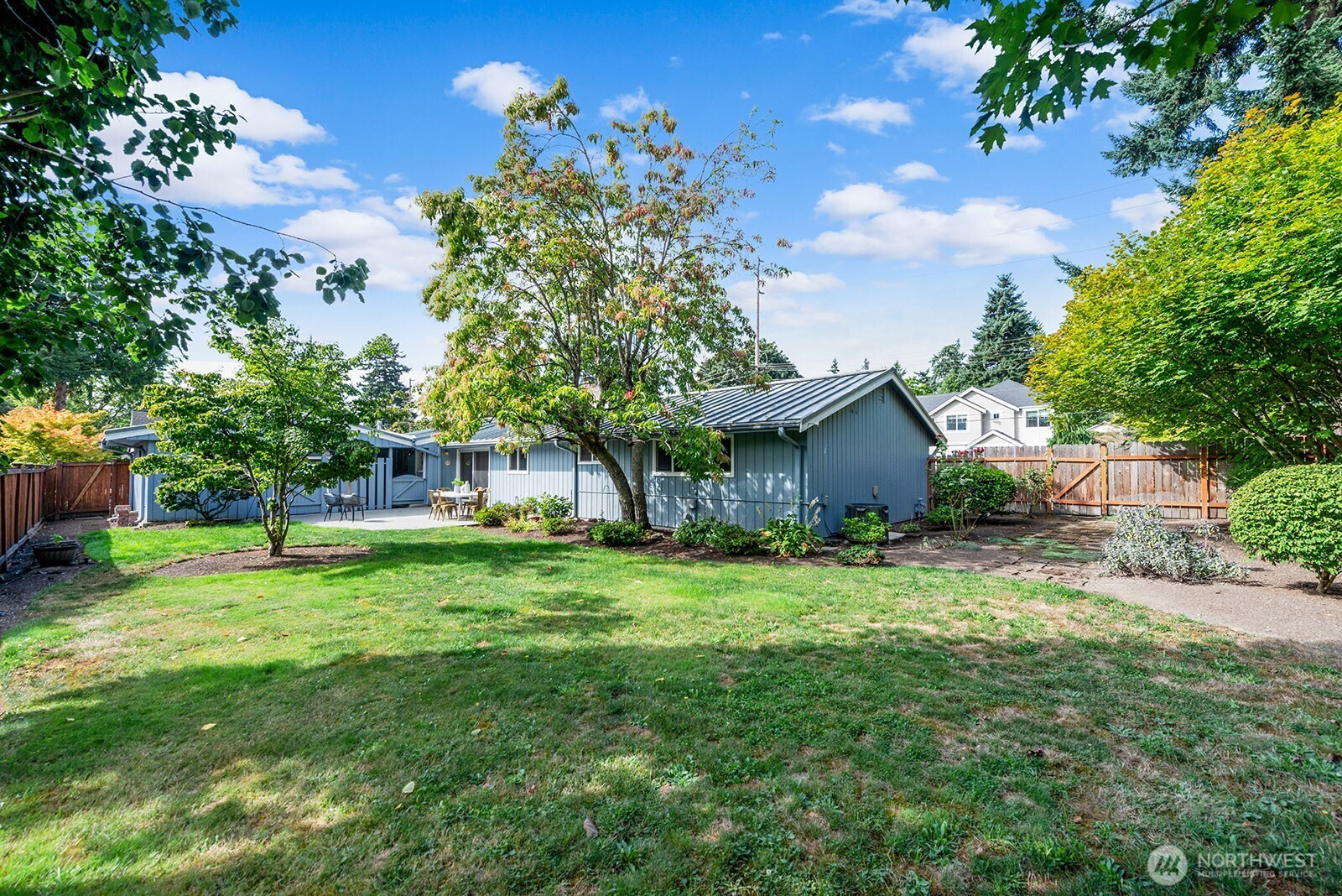 11006 SE 31st Street