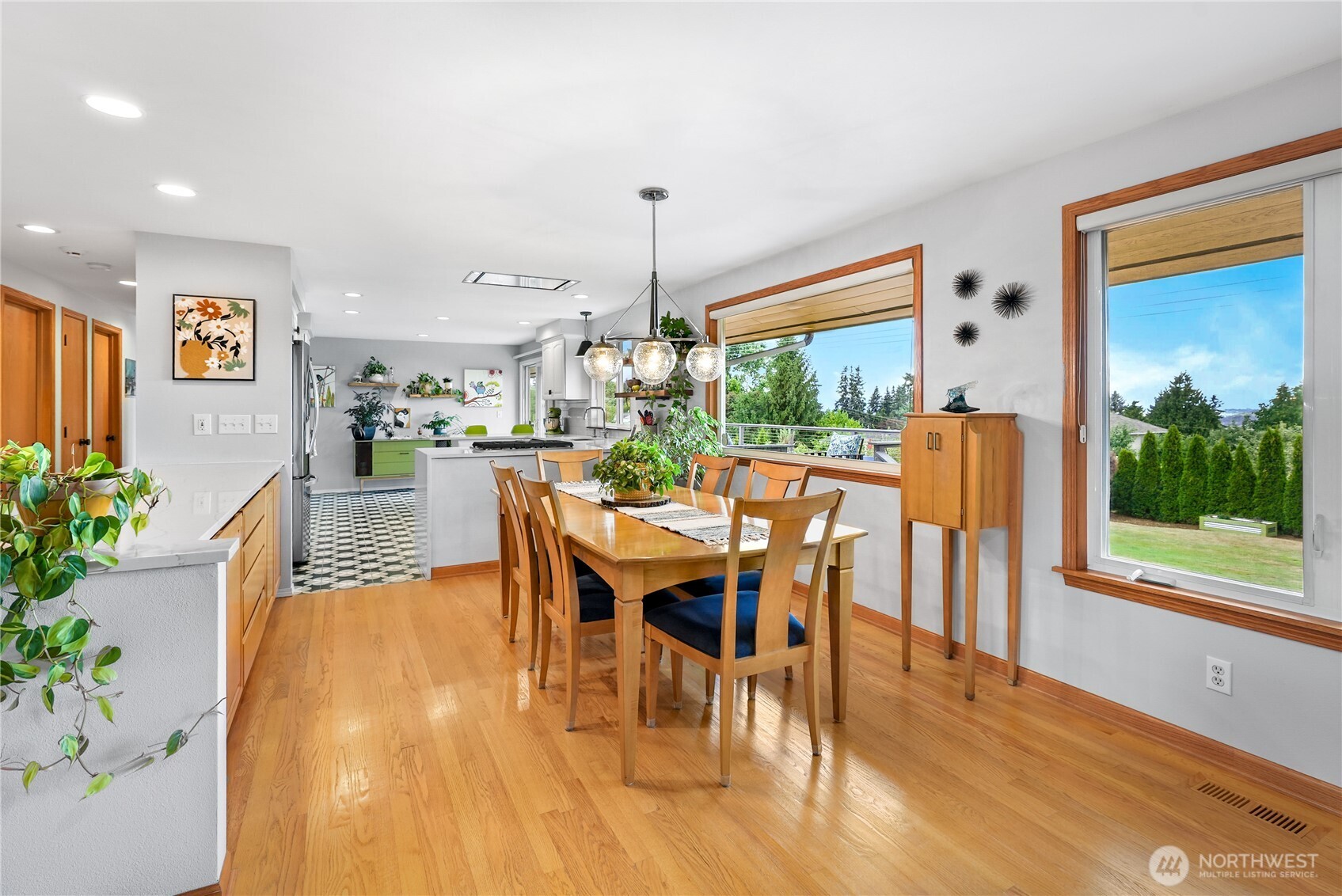 8831 RIVERCREST AVENUE