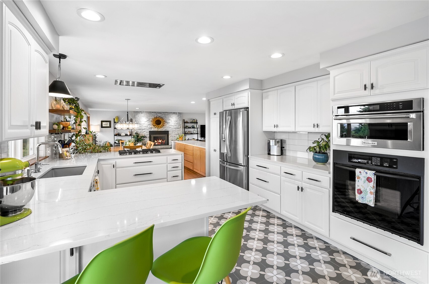 8831 RIVERCREST AVENUE