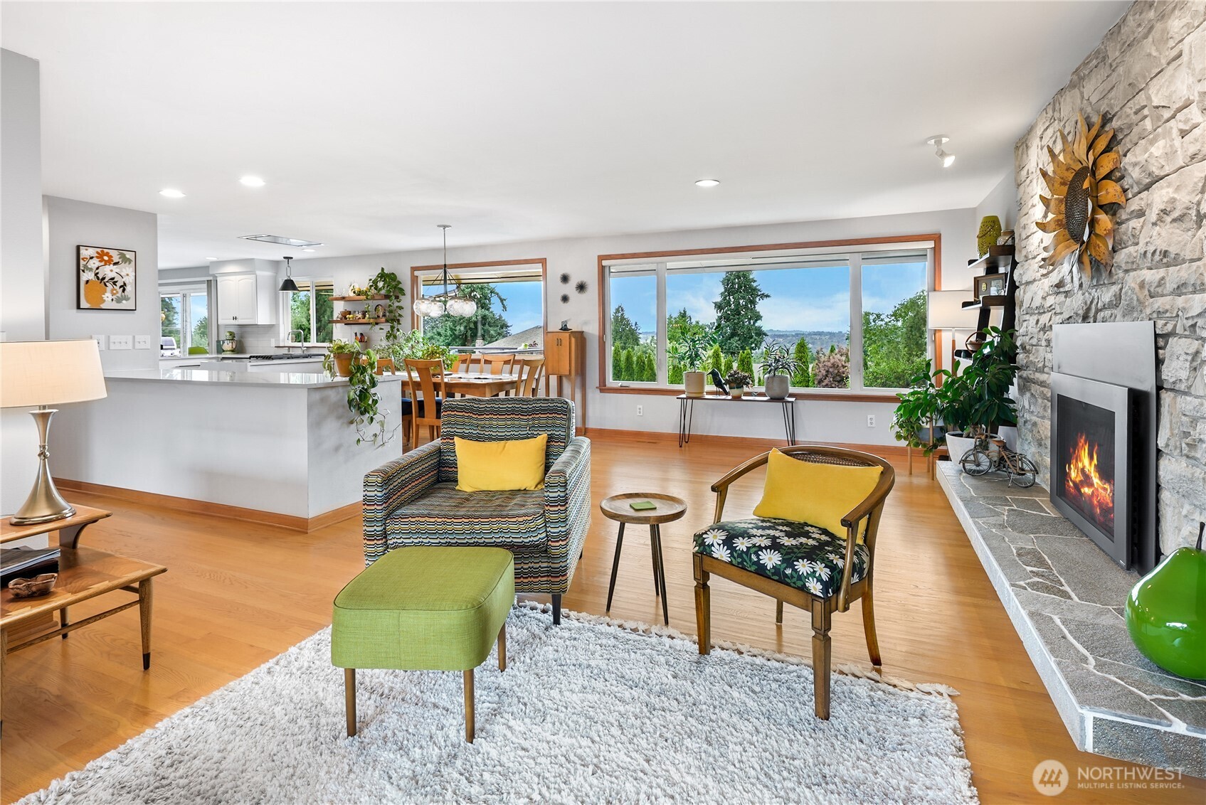 8831 RIVERCREST AVENUE