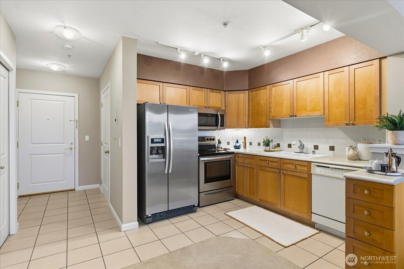 1525 NW 57th Street Unit: 429