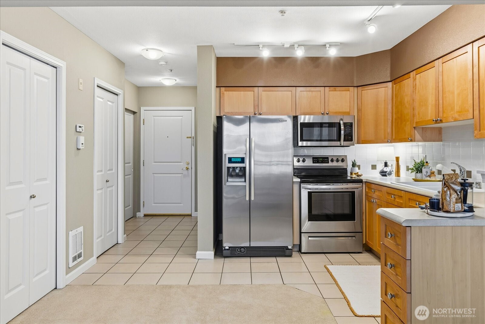 1525 NW 57th Street Unit: 429