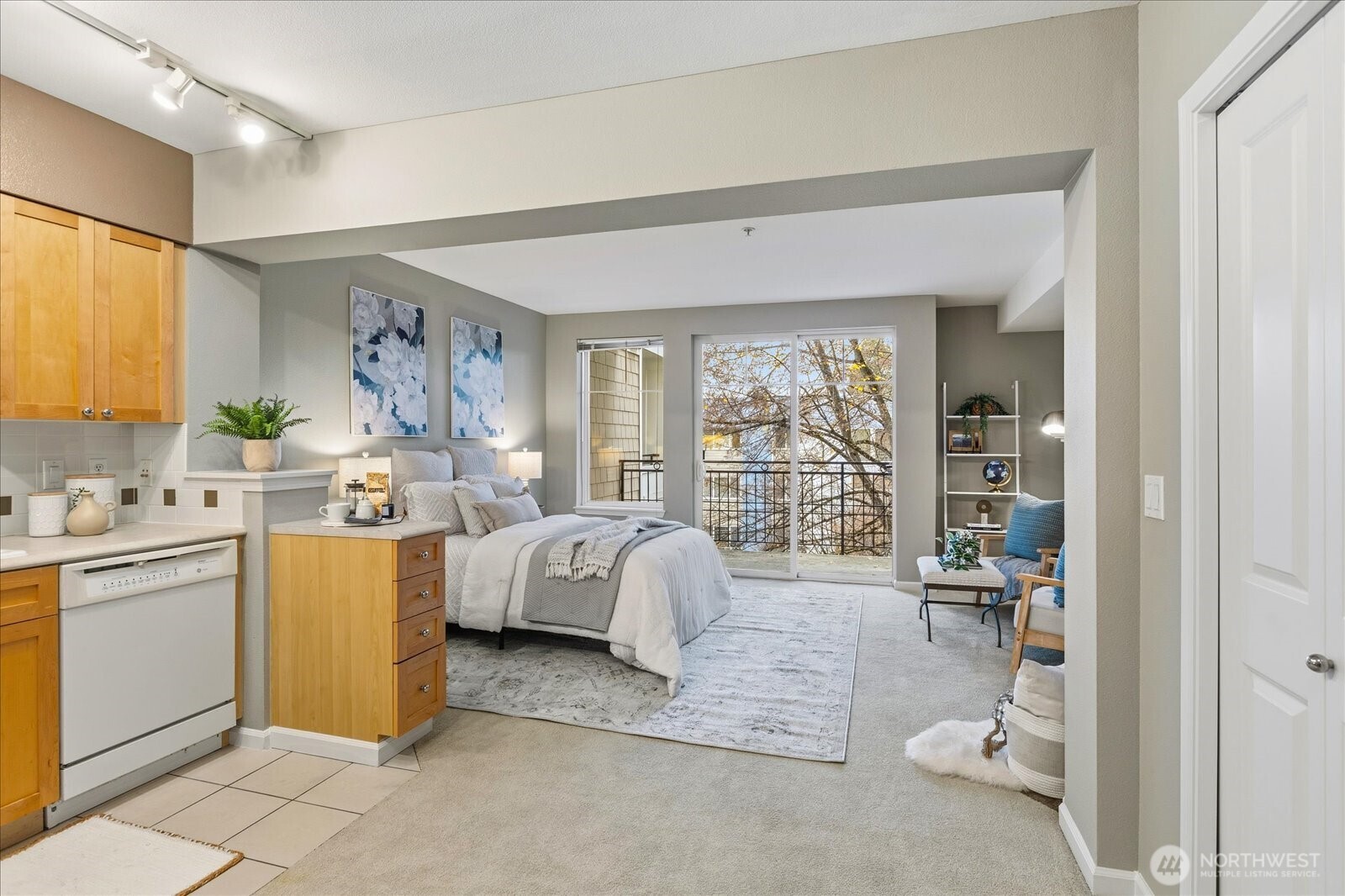 1525 NW 57th Street Unit: 429