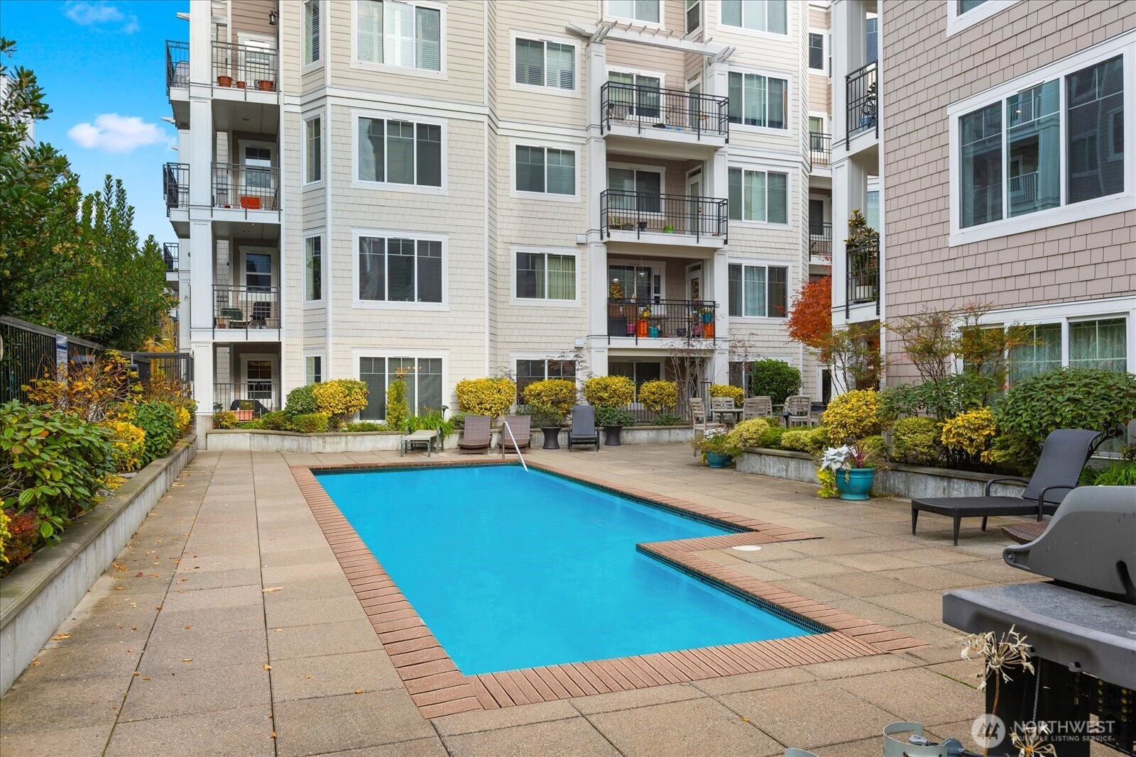 1525 NW 57th Street Unit: 429