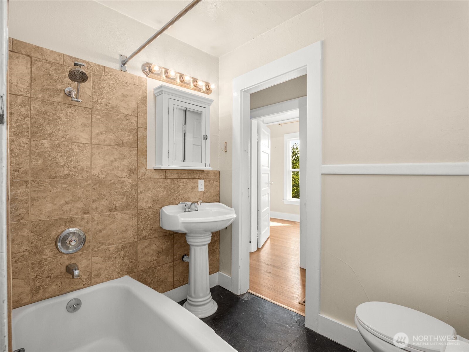 5115 S Mayflower Street