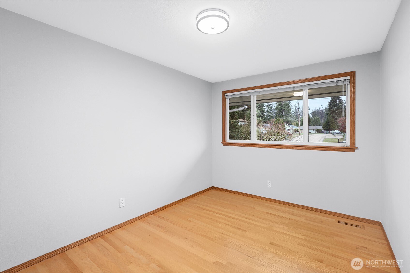 8831 RIVERCREST AVENUE