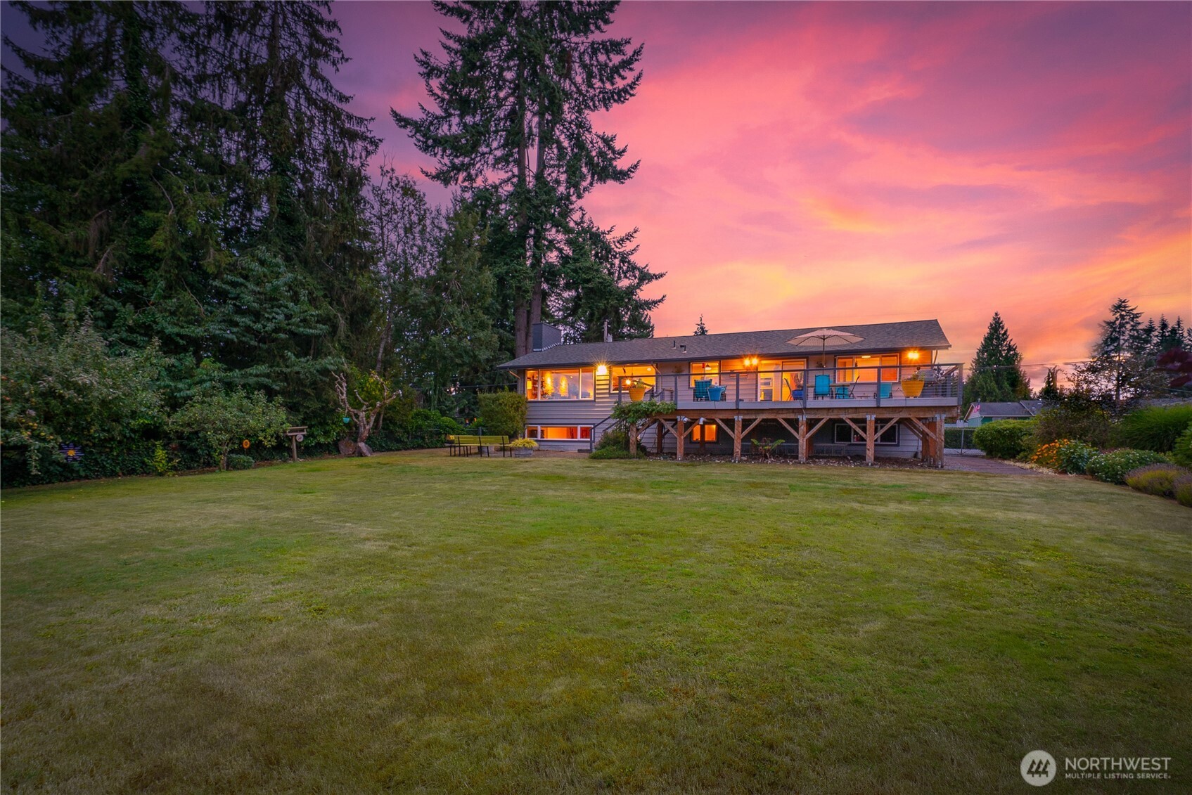 8831 RIVERCREST AVENUE