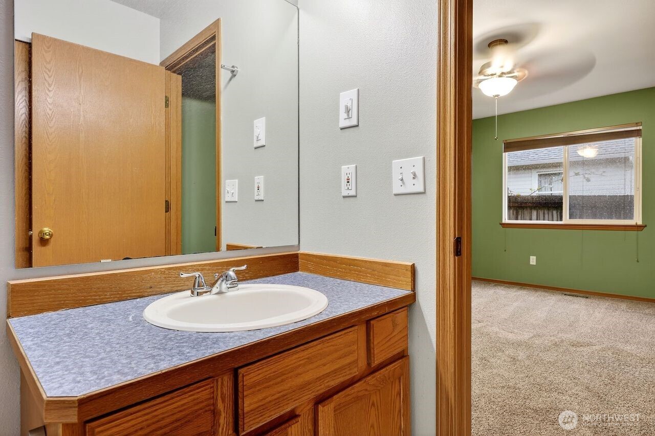 708 Marquette Avenue