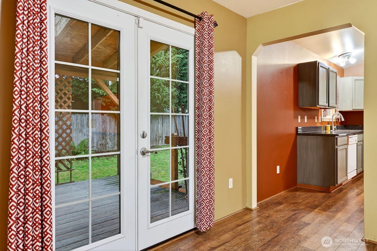 708 Marquette Avenue