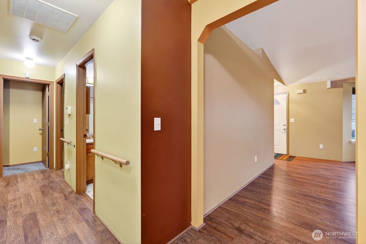 708 Marquette Avenue