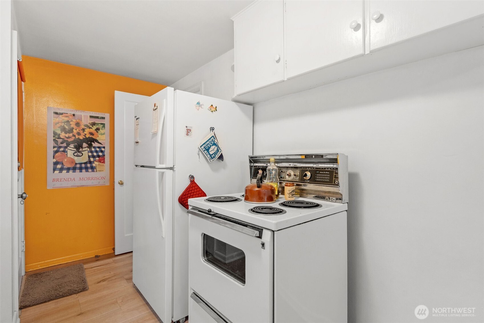 9748 Dayton Avenue N