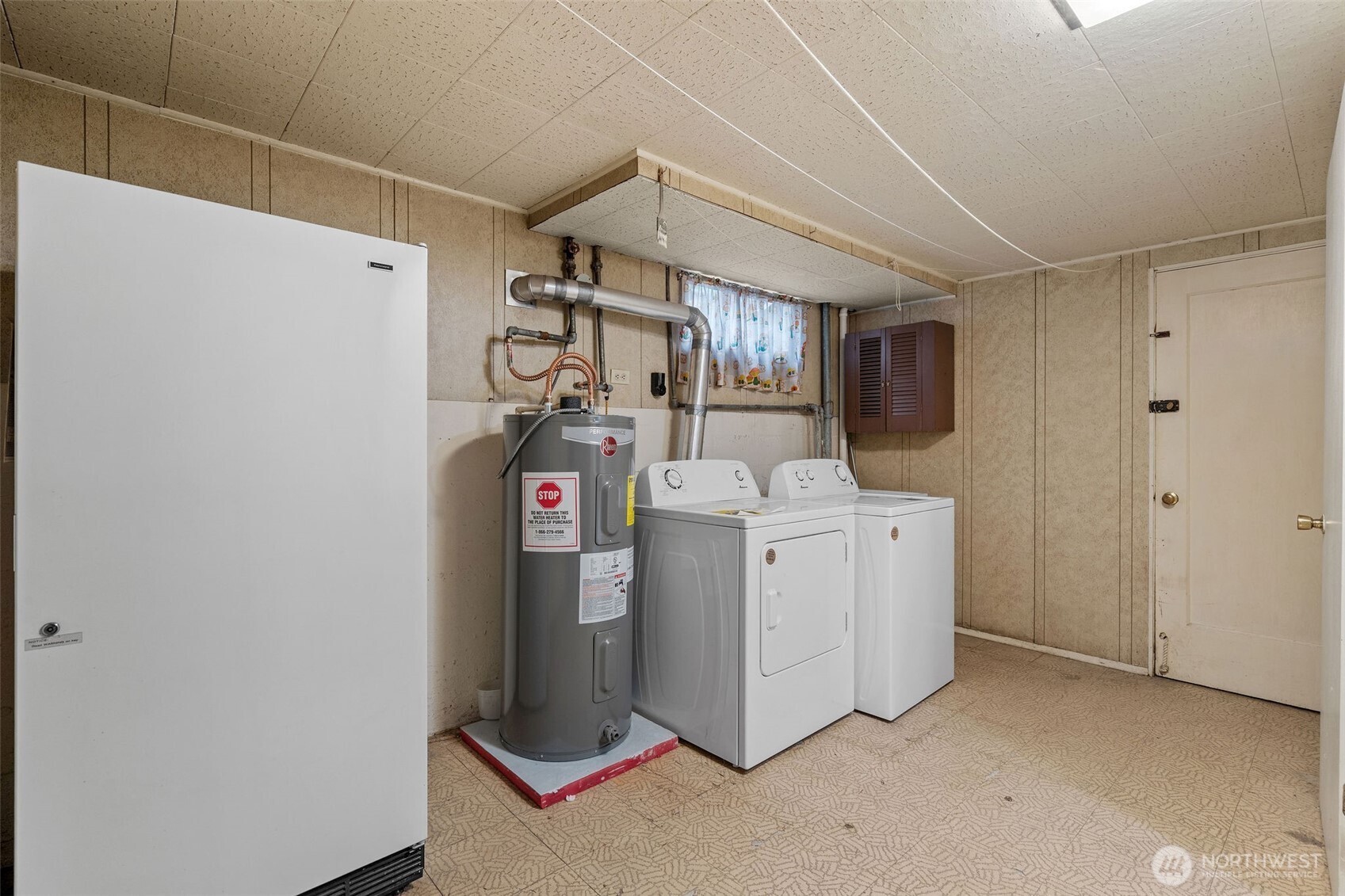 9748 Dayton Avenue N