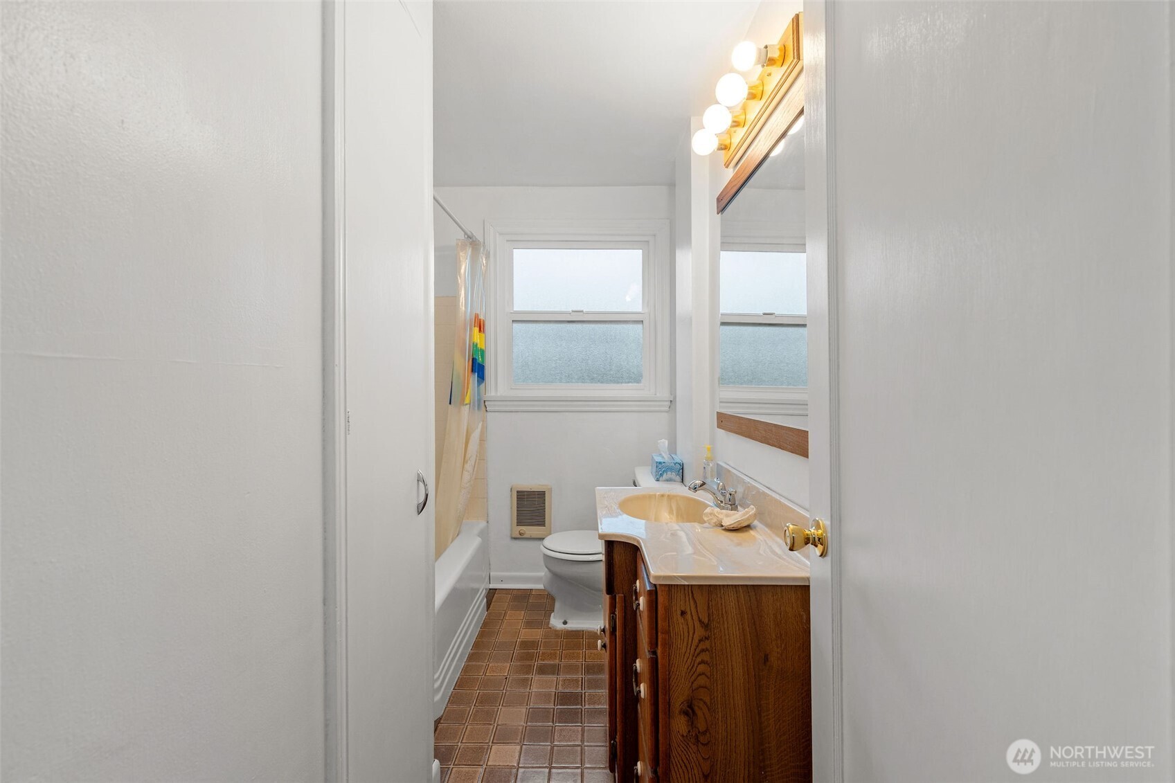 9748 Dayton Avenue N