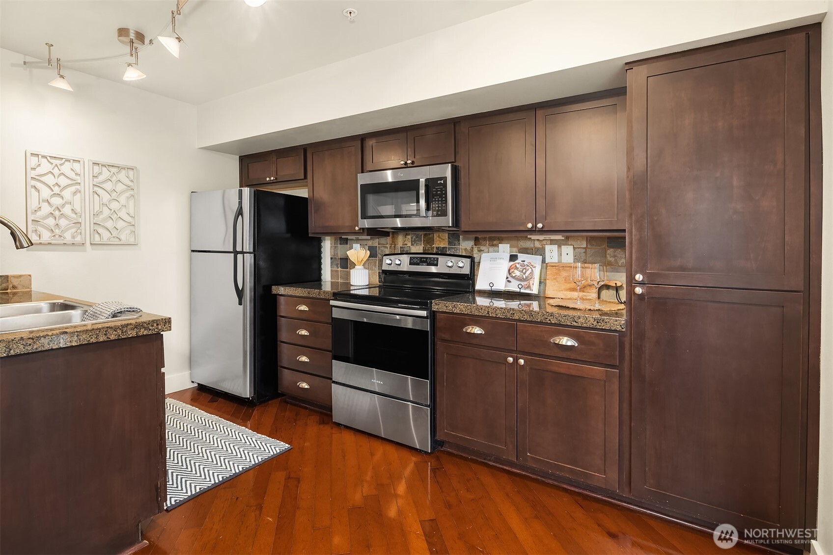 11017 7th Place W Unit: 6A