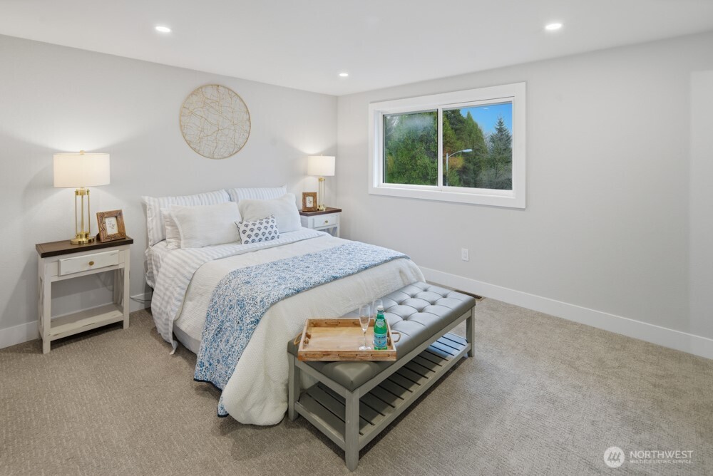 10704 NE 200th Place