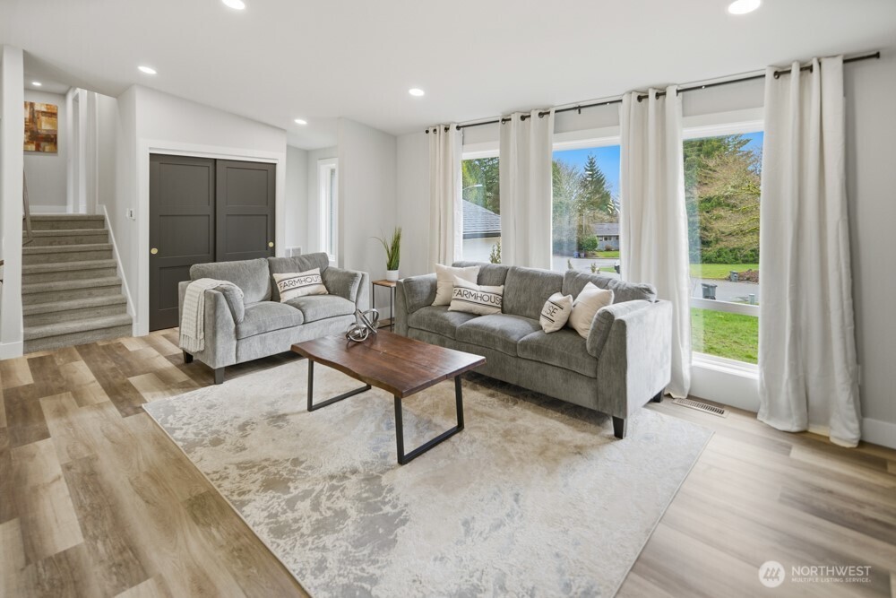 10704 NE 200th Place