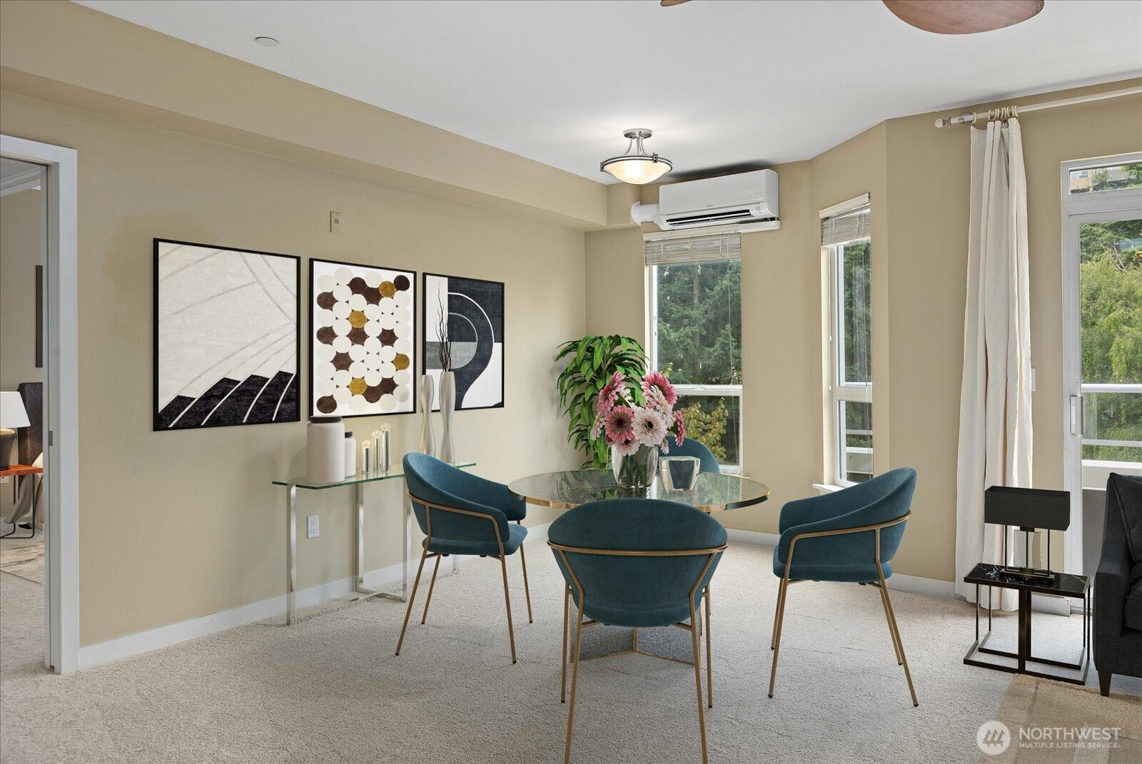 925 110th Avenue NE Unit: PH05