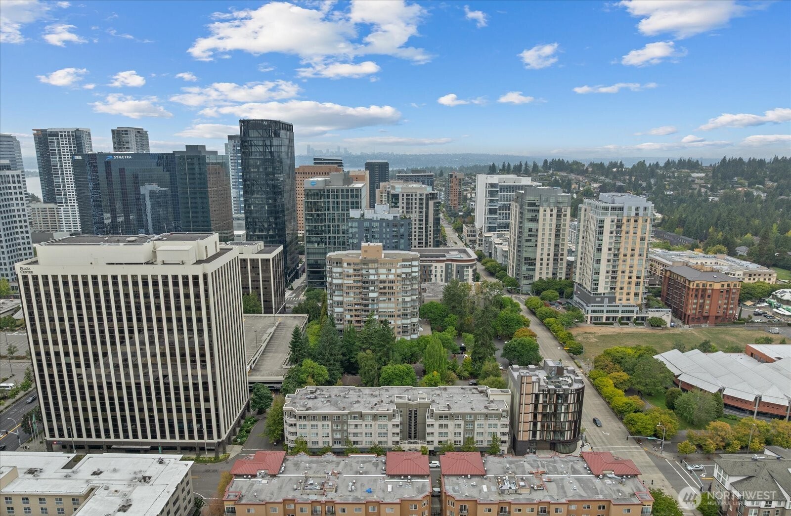 925 110th Avenue NE Unit: PH05