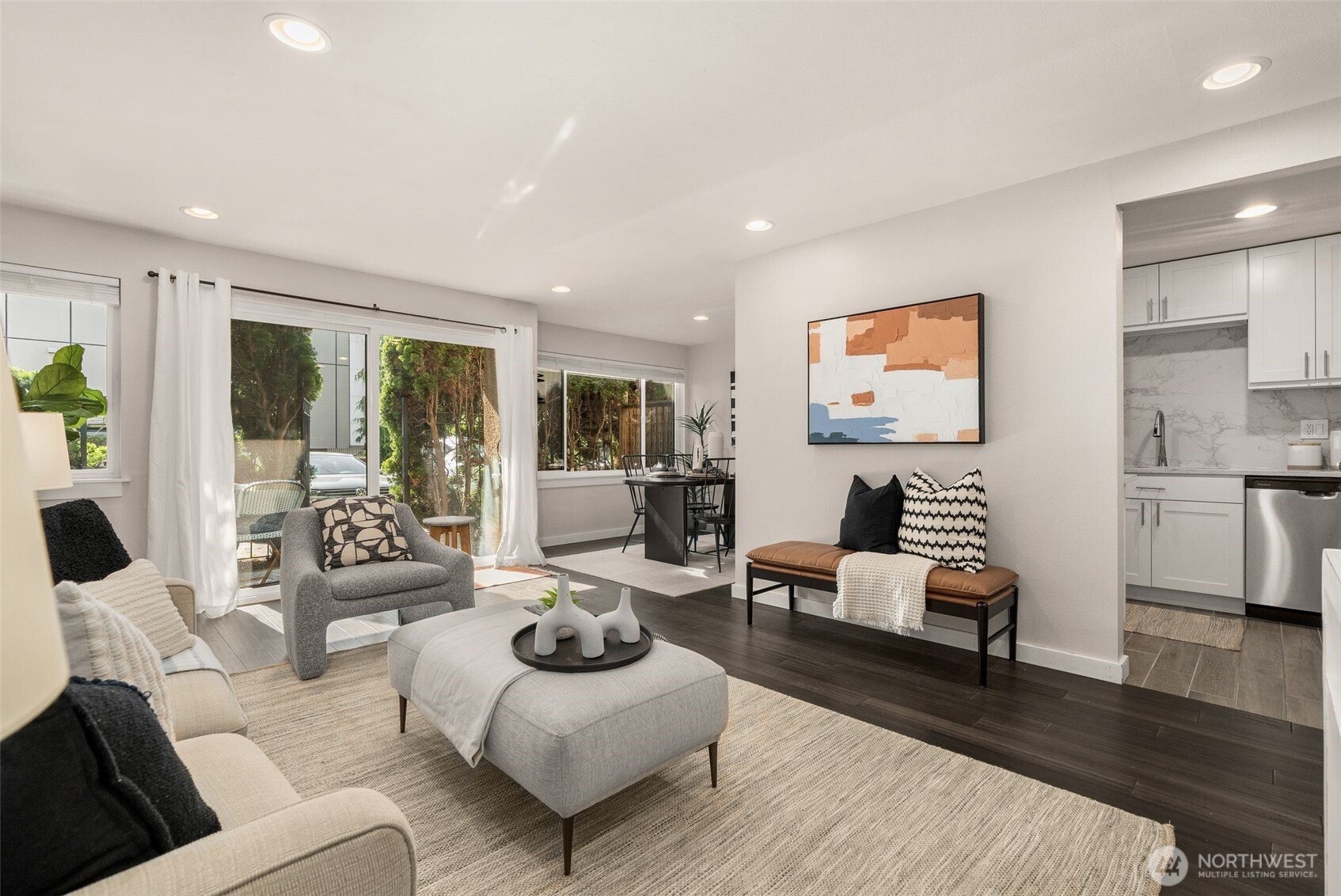 2219 Eastlake Avenue E Unit: 101