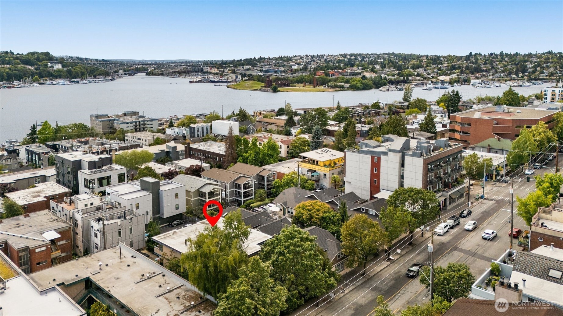 2219 Eastlake Avenue E Unit: 101