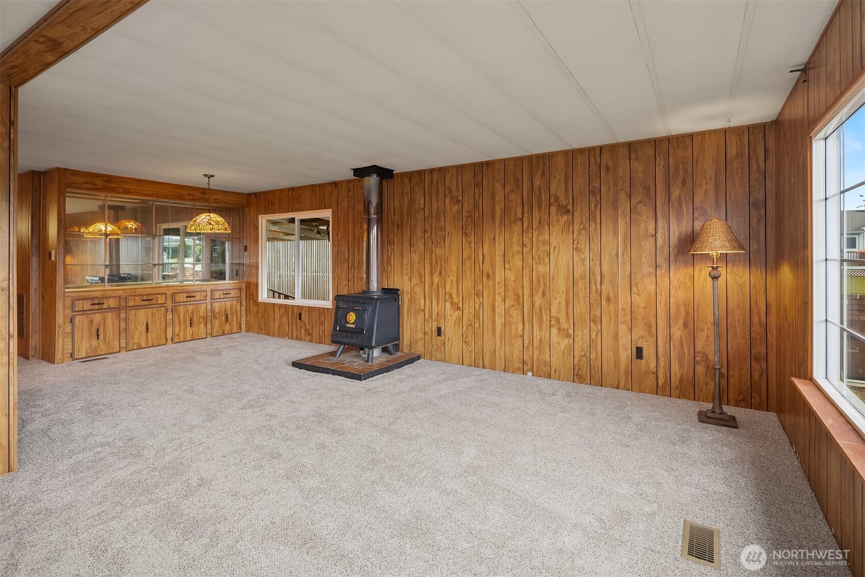 7508 47th Avenue NE Unit: 1