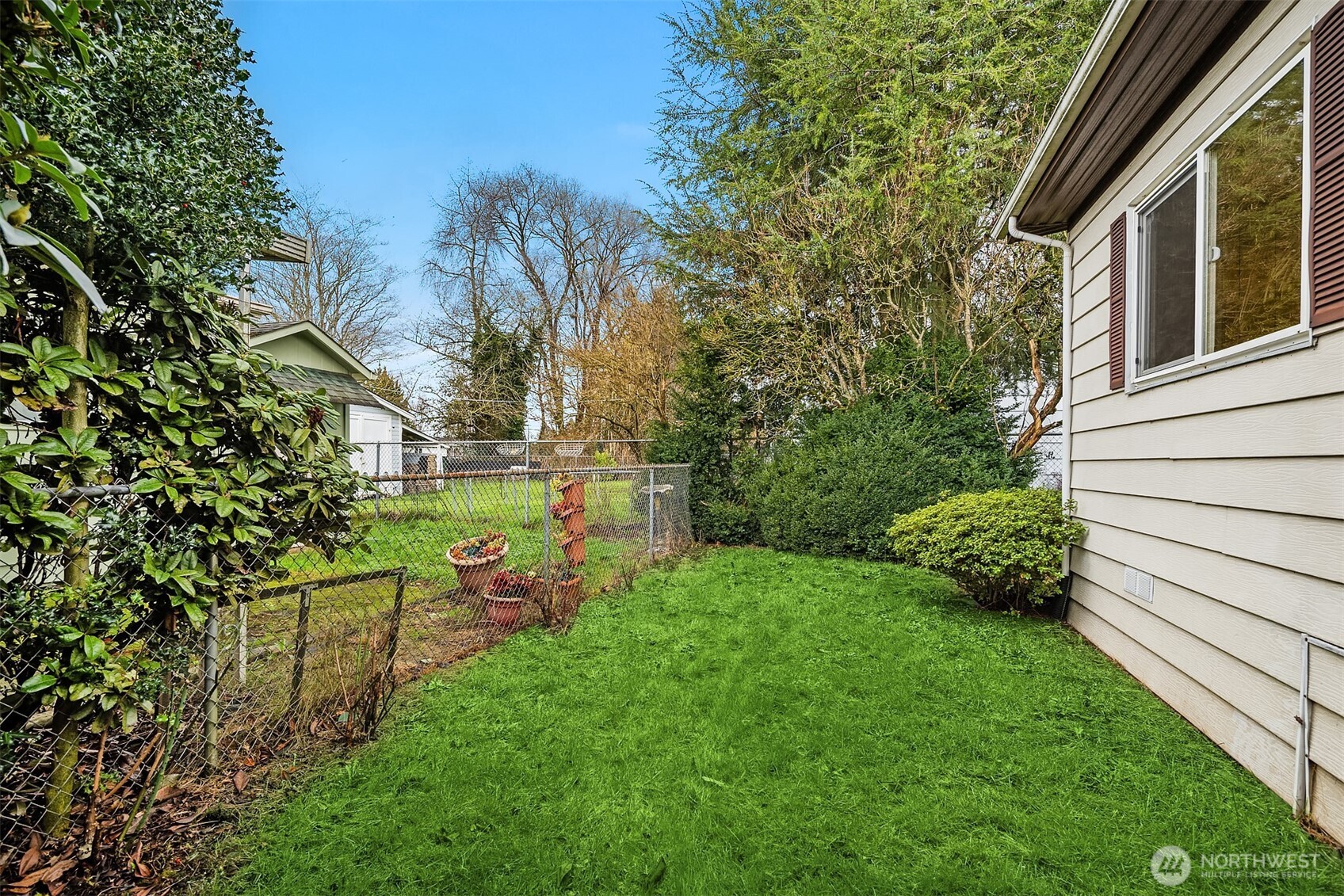 7508 47th Avenue NE Unit: 1