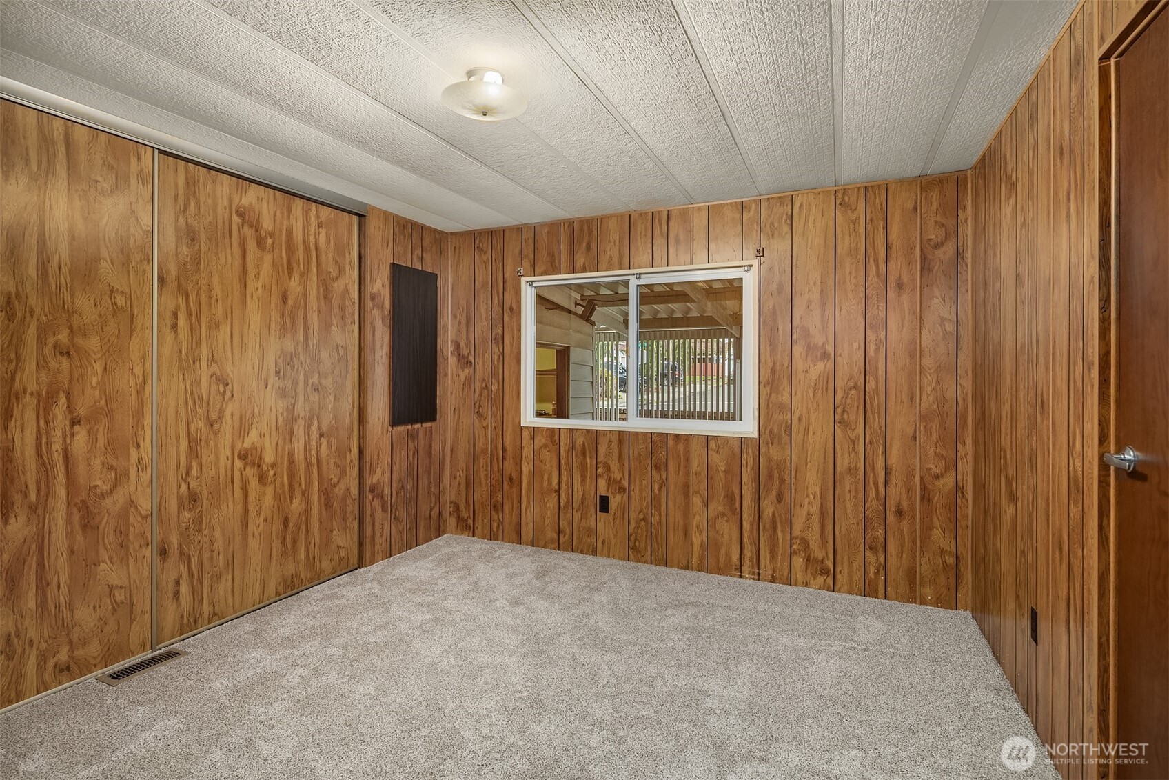 7508 47th Avenue NE Unit: 1