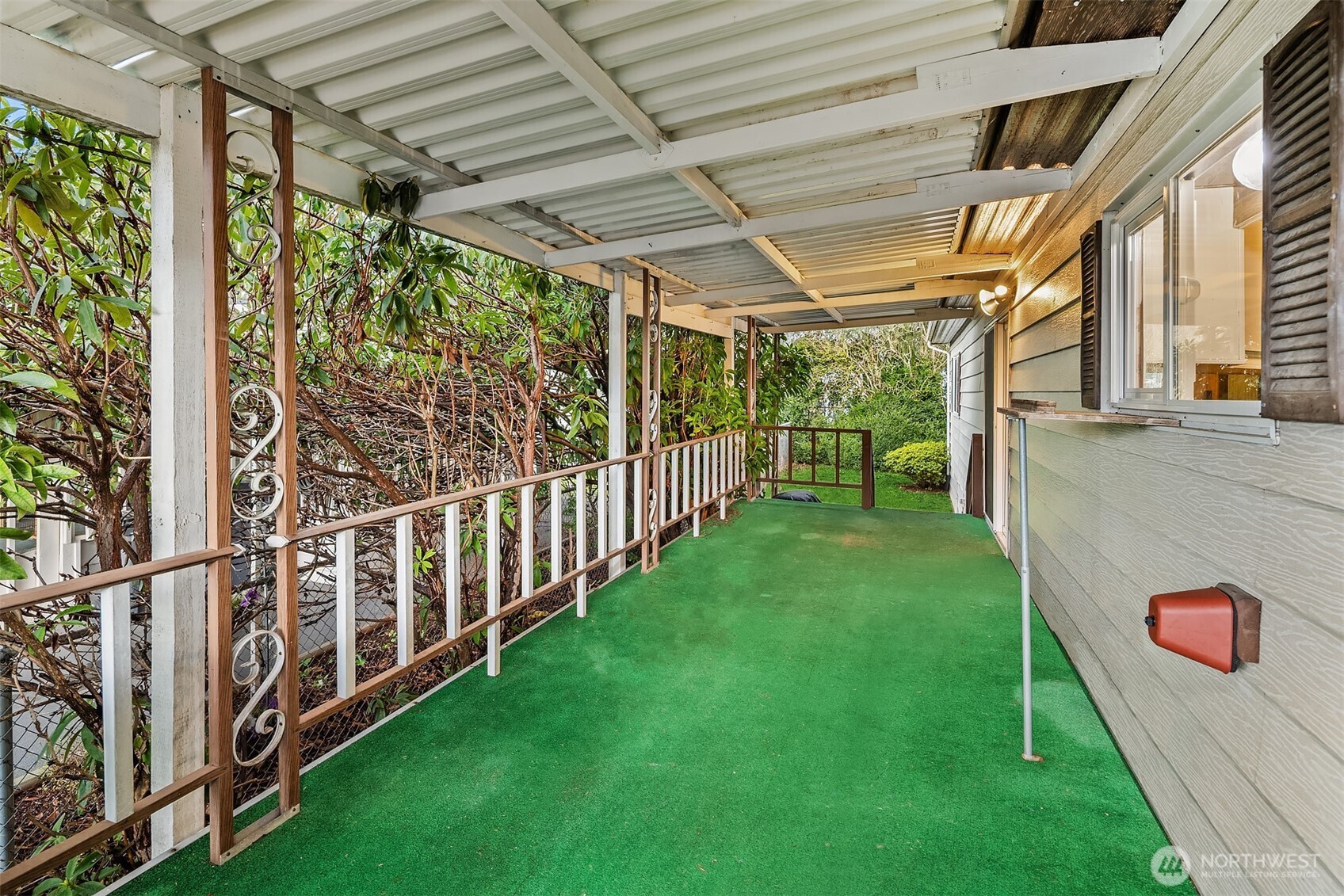 7508 47th Avenue NE Unit: 1