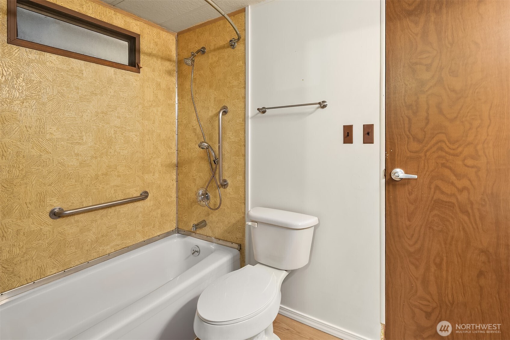 7508 47th Avenue NE Unit: 1