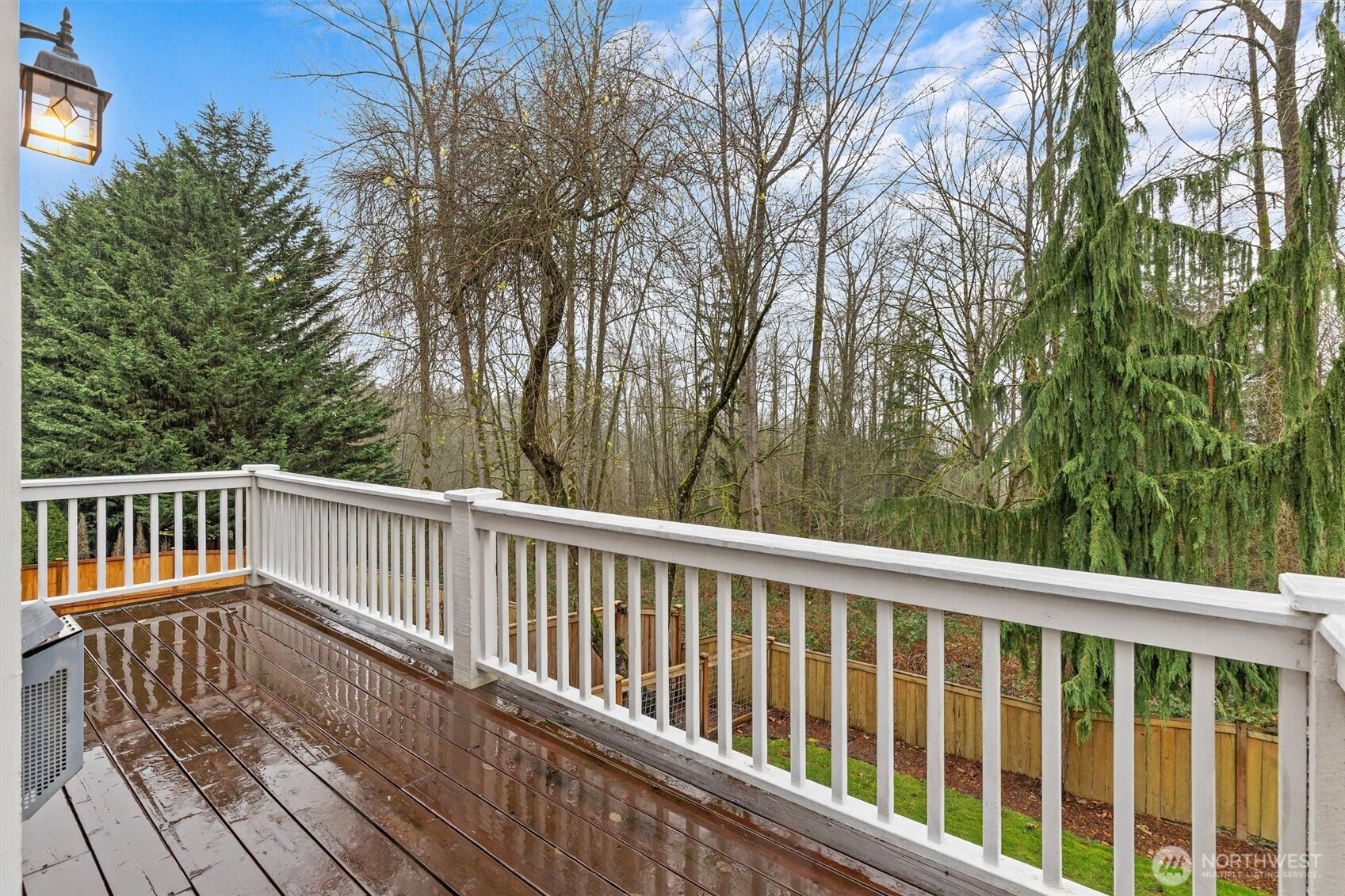 18592 Rainier View Road SE